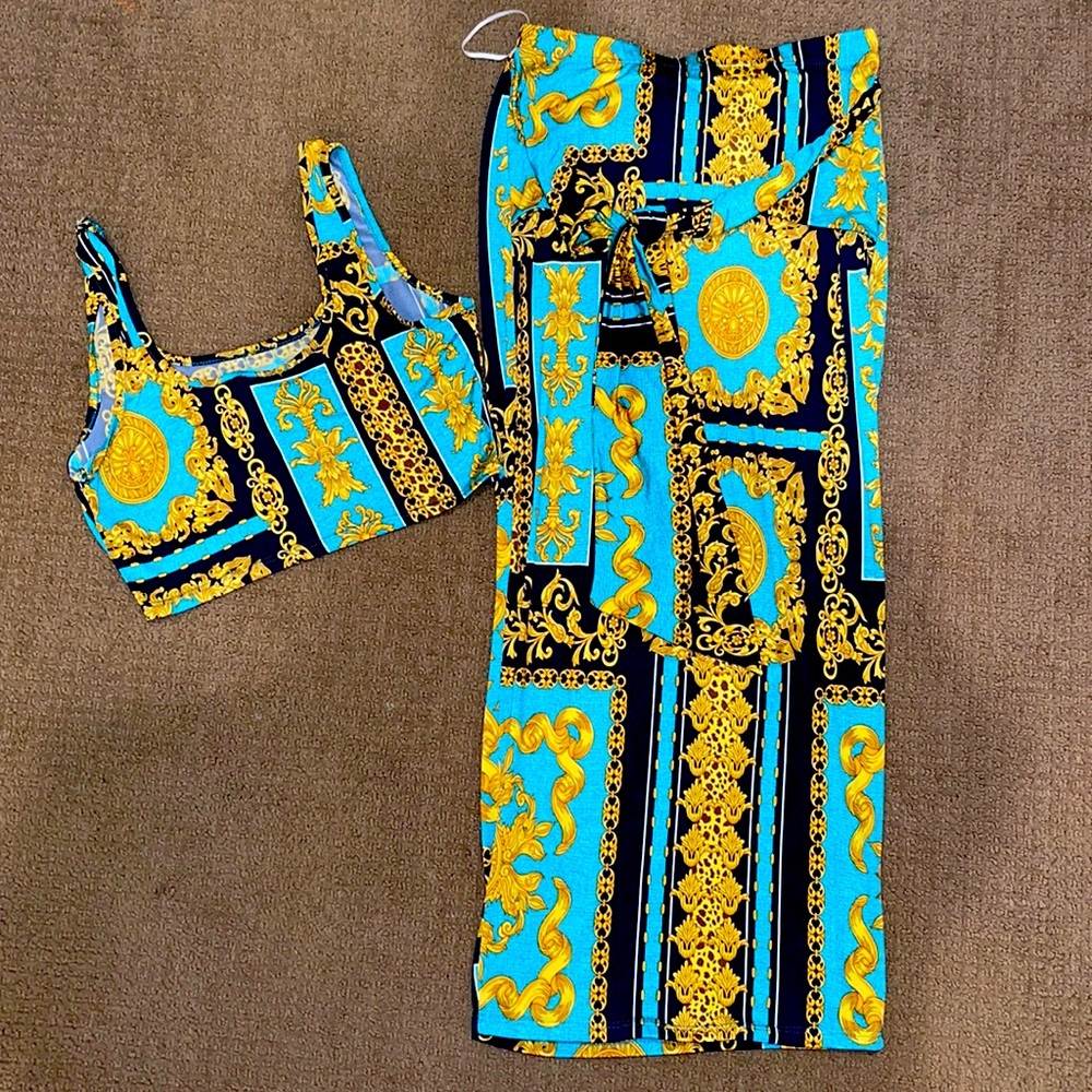 Crop top skirt set designer ribbed medium new without tags